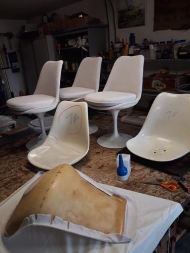 Restauration de chaises Tulip Knoll